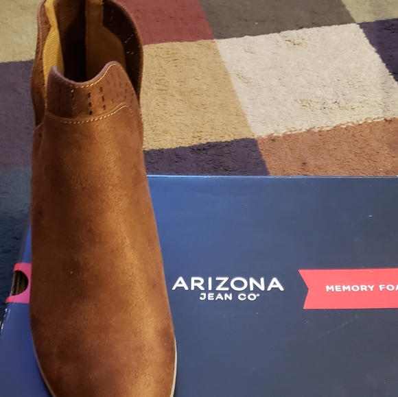 Booties - Picture 3 of 6